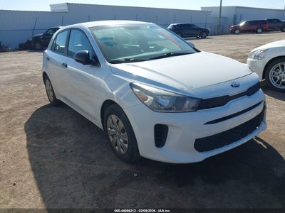 3KPA25AB6JE093823 KIA RIO Photo 1