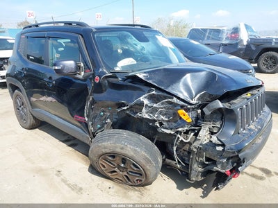 ZACCJBCB9JPJ02960 JEEP RENEGADE Photo 1