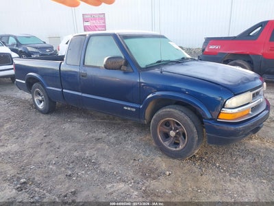 1GCCS19WX18238221 CHEVROLET S-10 Photo 1