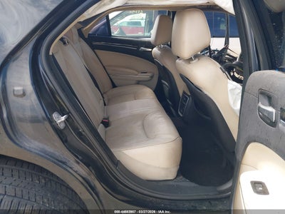 CHRYSLER 300