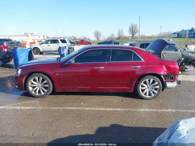 CHRYSLER 300