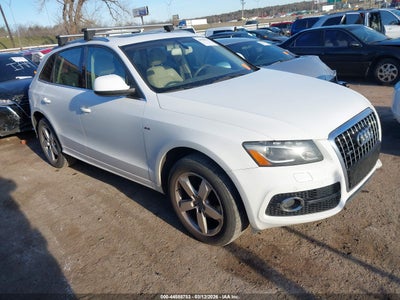 WA1WKAFP2CA020757 2012 Audi Q5 3.2 3.2 Premium white
