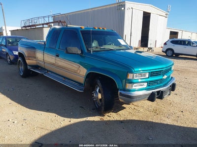 1GBHC39F8TE122149 CHEVROLET GMT-400 Photo 1