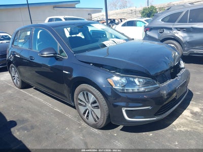 WVWKR7AUXHW953428 VOLKSWAGEN E-GOLF Photo 1