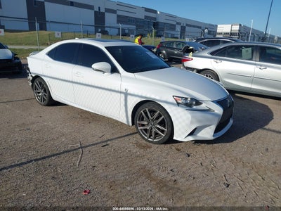 LEXUS IS