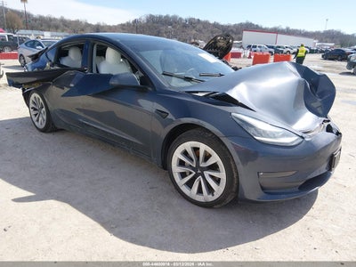 TESLA MODEL