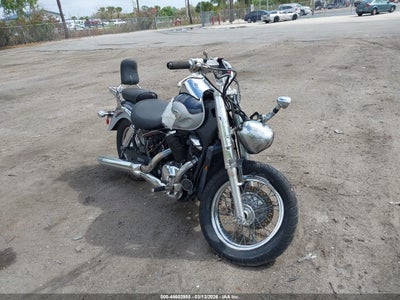 JH2RC44653M703229 HONDA VT750 Photo 1