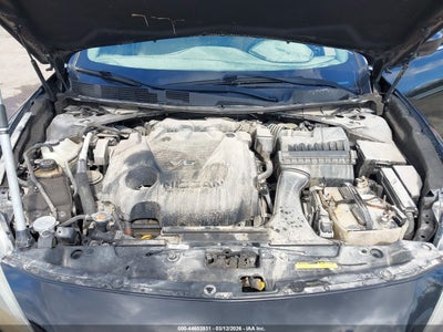NISSAN MAXIMA