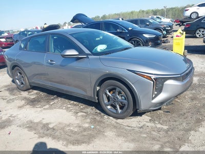 2025 Kia K4 LXS