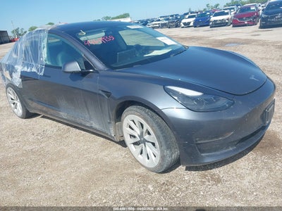 TESLA MODEL