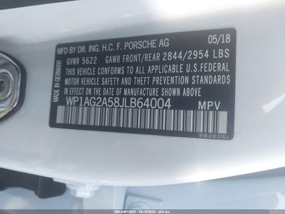 PORSCHE MACAN