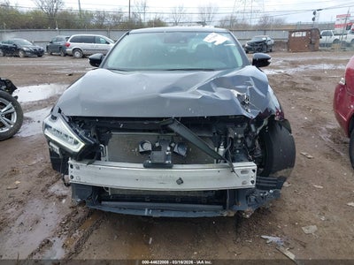 NISSAN MAXIMA