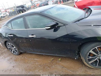 NISSAN MAXIMA