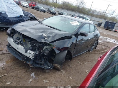 NISSAN MAXIMA