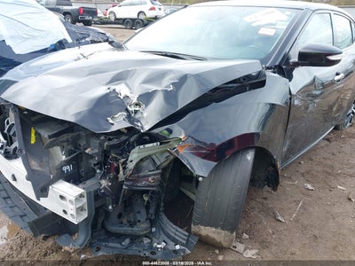 NISSAN MAXIMA