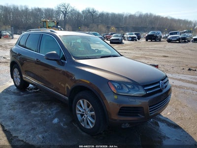 WVGEF9BP4DD004923 VOLKSWAGEN TOUAREG Photo 1