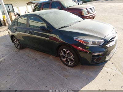 3KPF24AD9ME330391 KIA FORTE Photo 1