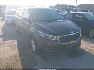 KNDMB5C15F6040822 KIA SEDONA Photo 1