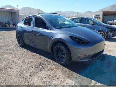 TESLA MODEL