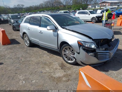 2LMHJ5AT6JBL00857 LINCOLN MKT Photo 1