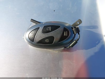 HYUNDAI SONATA HYBRID