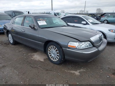 1LNHM81W54Y617292 LINCOLN TOWN CAR Photo 1