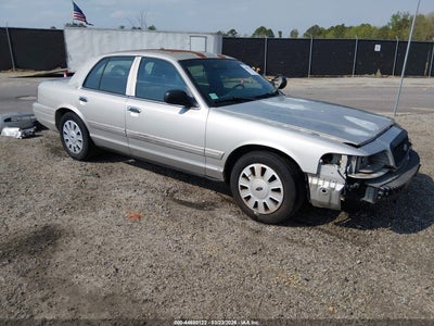 2FAFP71V48X158921 FORD CROWN VICTORIA Photo 1