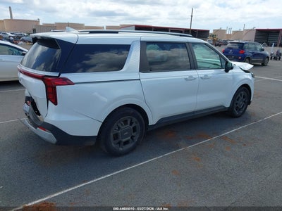 KIA CARNIVAL MPV HYBRID