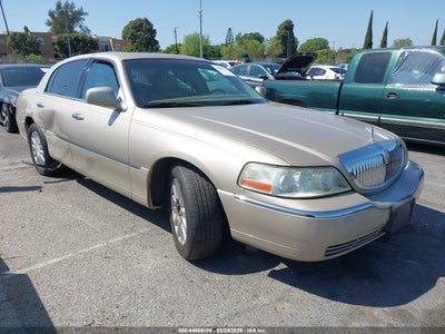 1LNHM81W57Y627230 LINCOLN TOWN CAR Photo 1