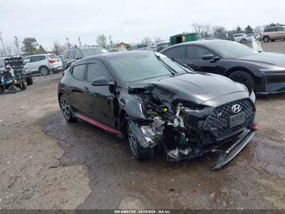 HYUNDAI VELOSTER