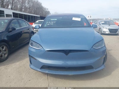 TESLA MODEL X