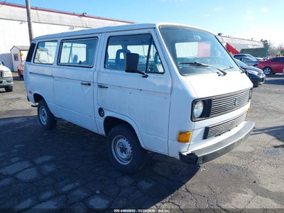 WV2YB0252EH053766 VOLKSWAGEN VANAGON Photo 1