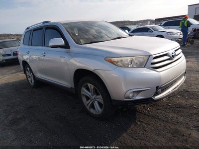 TOYOTA HIGHLANDER