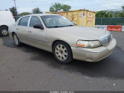 2LNBL8CV0AX618861 LINCOLN TOWN CAR Photo 1