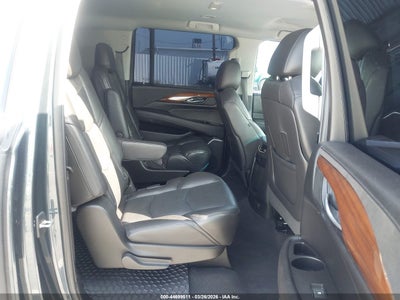 CADILLAC ESCALADE ESV