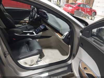 LUCID AIR