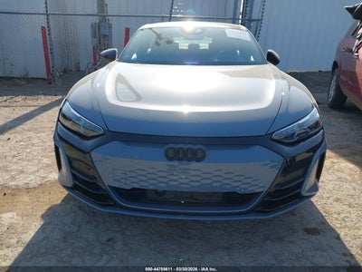 AUDI RS E-TRON GT