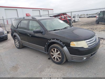 1FMDK02W88GA35249 FORD TAURUS X Photo 1