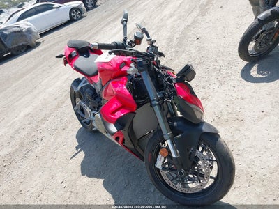 2026 Ducati Streetfighter