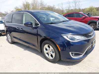 CHRYSLER PACIFICA HYBRID