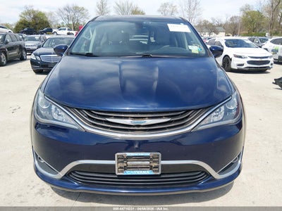 CHRYSLER PACIFICA HYBRID