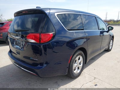 CHRYSLER PACIFICA HYBRID