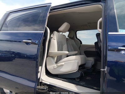 CHRYSLER PACIFICA HYBRID