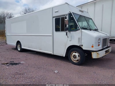 2015 Ford F-59 Commercial Stripped