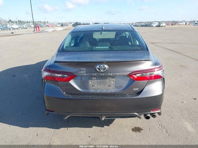 TOYOTA CAMRY