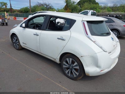 NISSAN LEAF