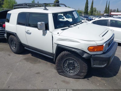 JTEBU4BF3EK186159 TOYOTA FJ CRUISER Photo 1