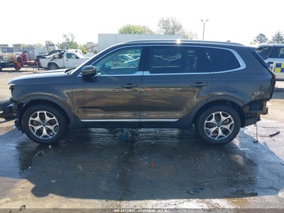KIA TELLURIDE