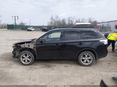 2015 MITSUBISHI OUTLANDER 15