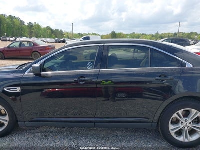 FORD TAURUS